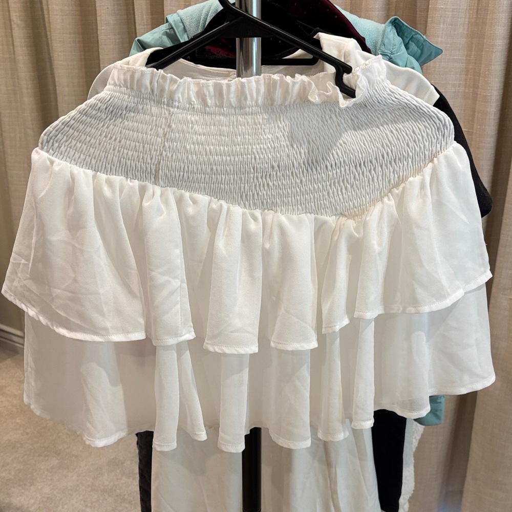 SHEIN White Asymmetrical Ruffle Skirt